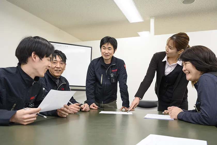 安全会議の風景